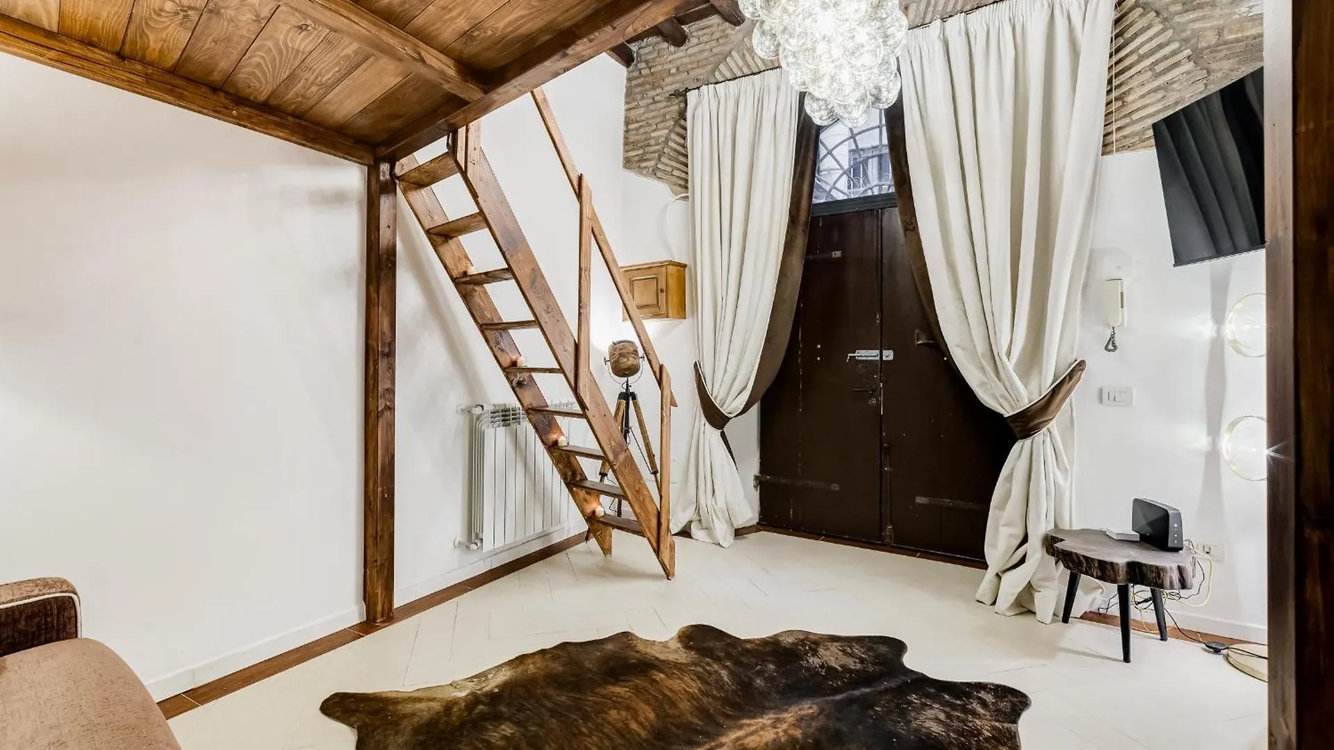 New Roman Apartment - Rome Dream Home
