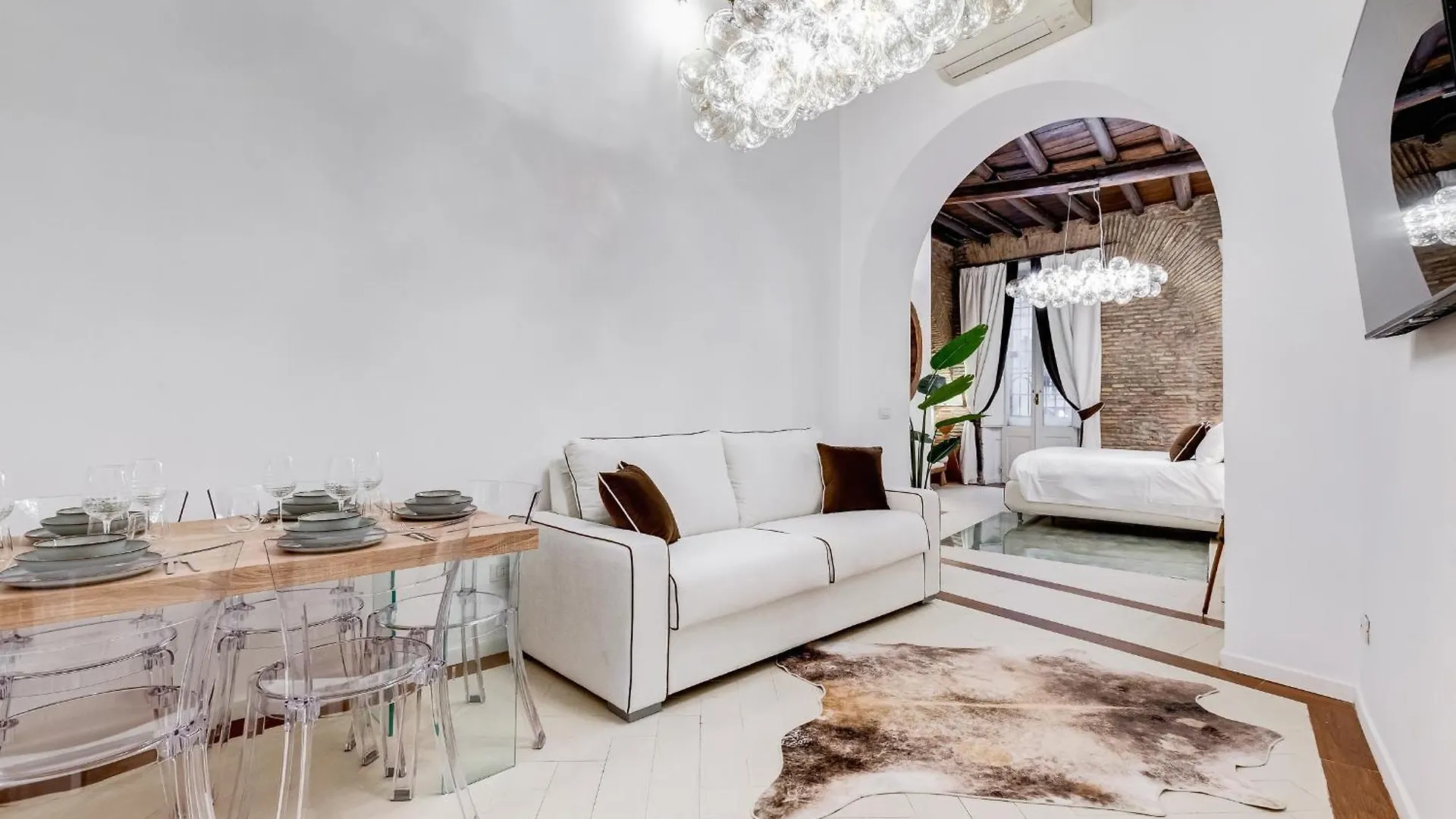 New Roman Apartment - Rome Dream Home