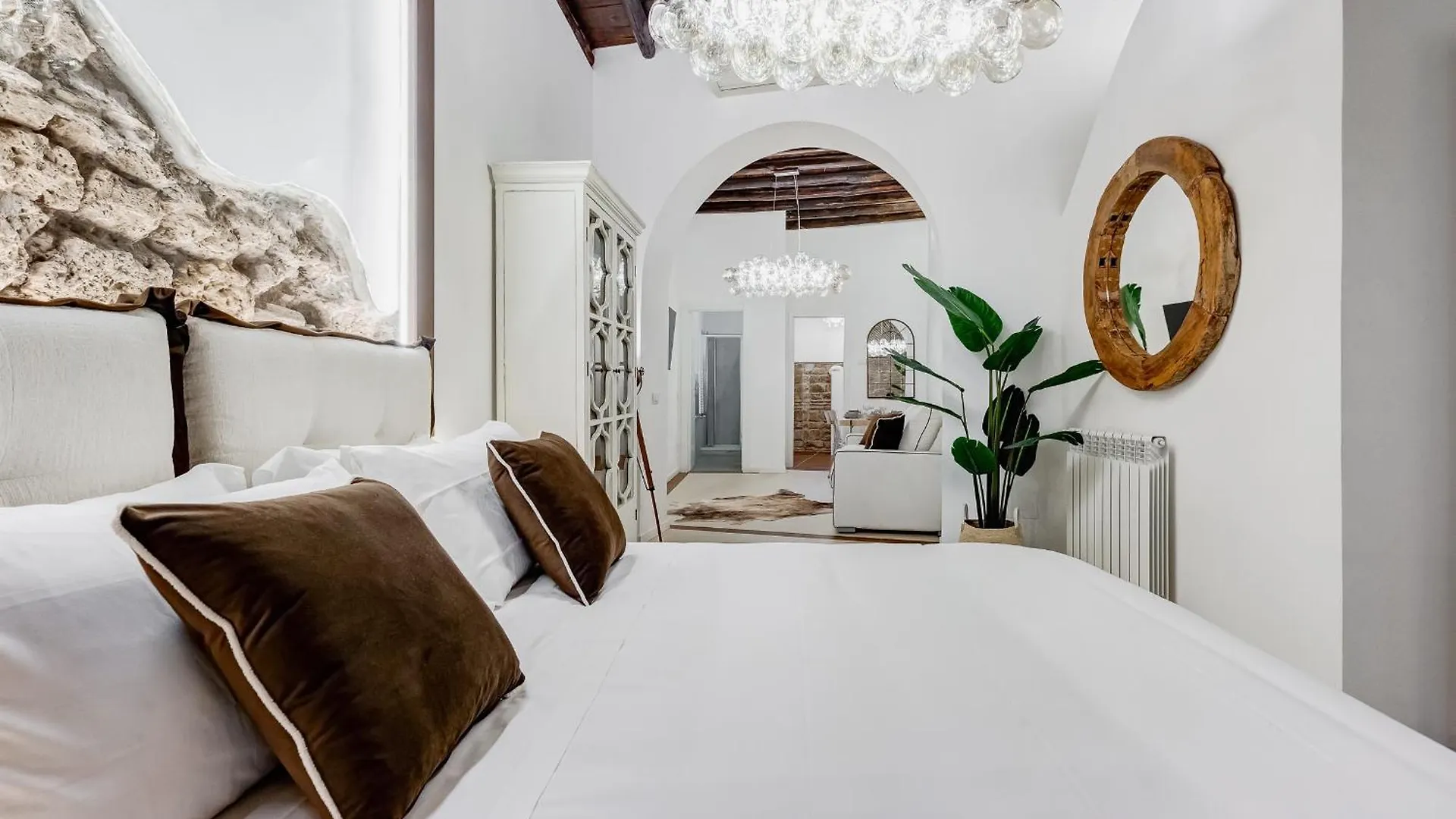 New Roman Apartment - Rome Dream Home