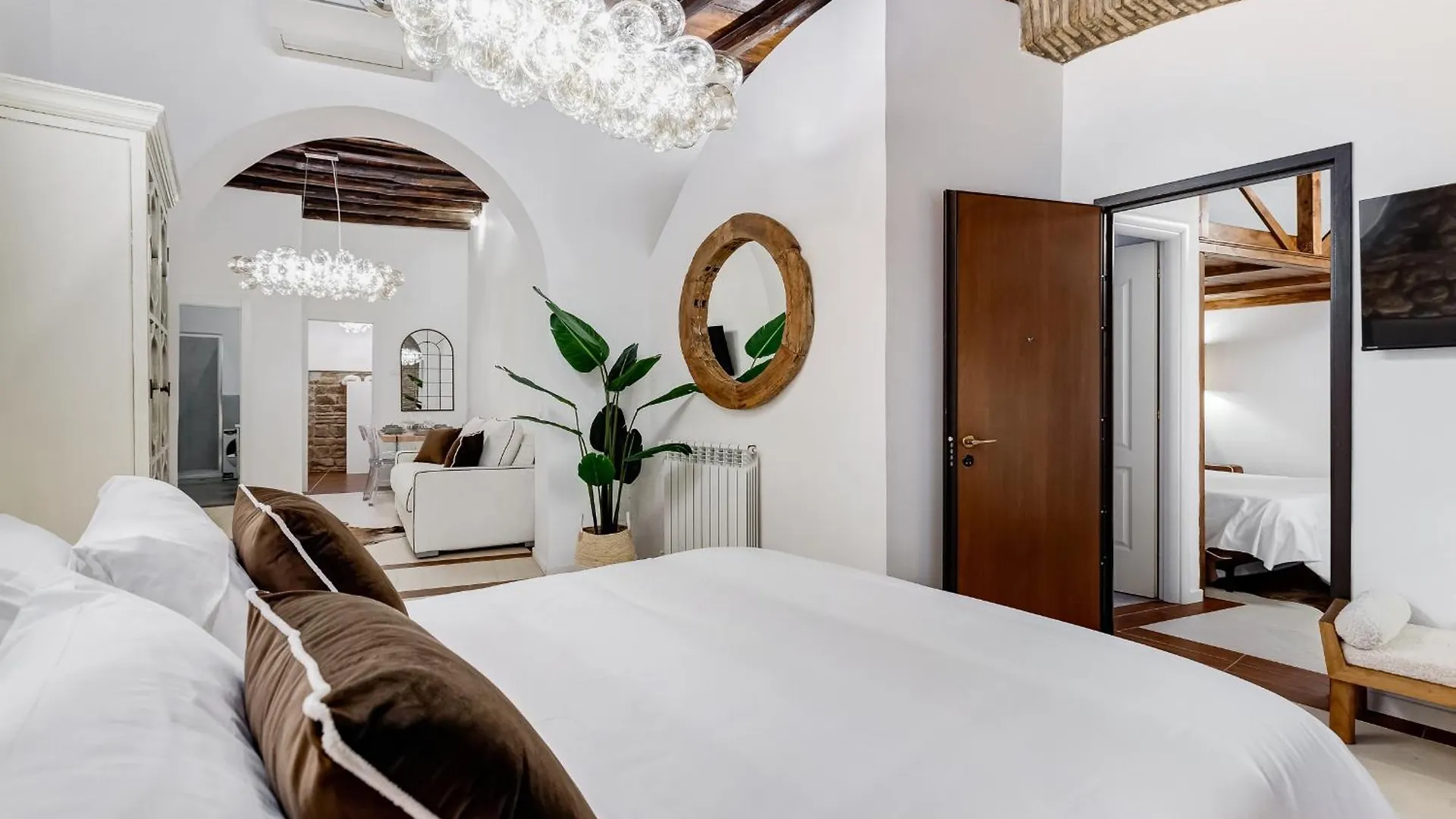 New Roman Apartment - Rome Dream Home İtalya
